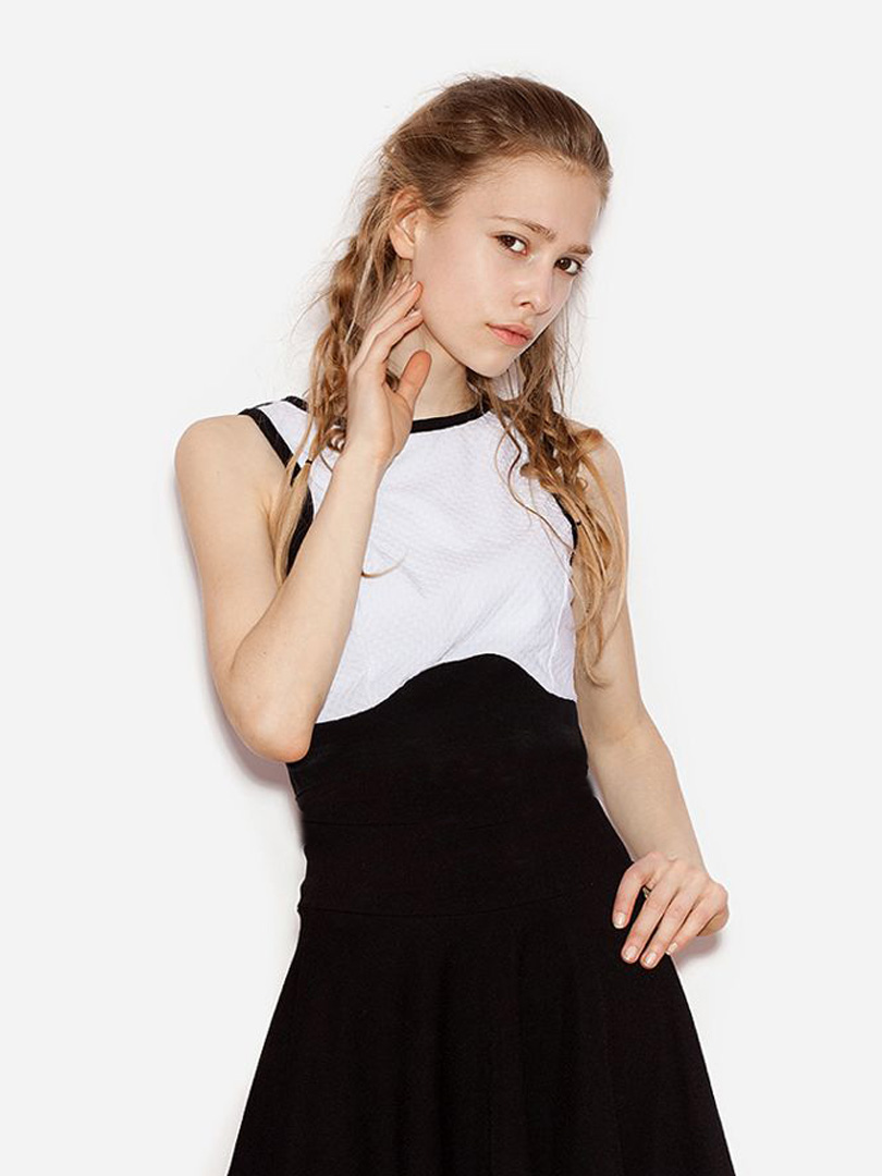 ژاکت کش باف پشمی سبک سالن